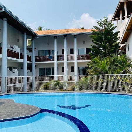 Hotel Neptune Bay Unawatuna Beach Esterno foto